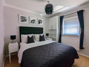 Гостиница Saffron Court by Wycombe Apartments - Apt 08  Хай Вайкоумб
